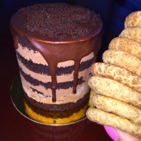 Gluten-free cake and cookies from Mini Melanie